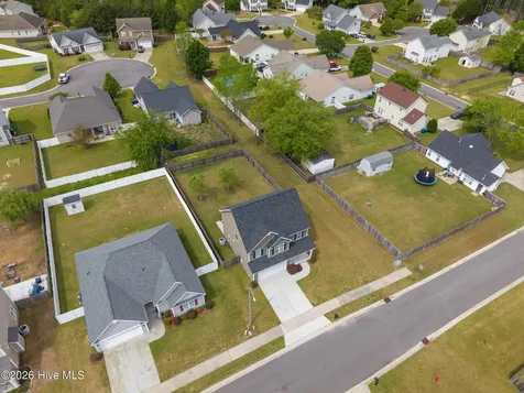 404 Knoll Circle Greenville NC 27858