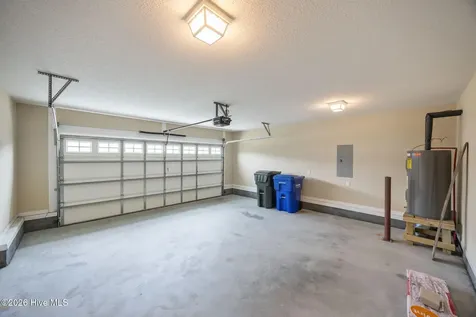 404 Knoll Circle Greenville NC 27858