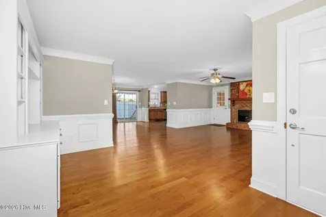 208 E Nash Street Macclesfield NC 27852