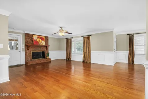 208 E Nash Street Macclesfield NC 27852