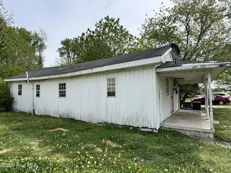 207 E Peterson Street Edenton NC 27932
