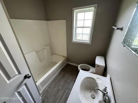 207 E Peterson Street Edenton NC 27932
