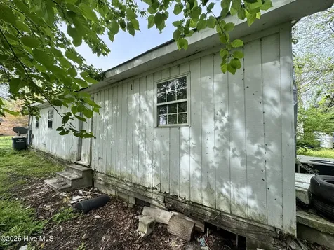 207 E Peterson Street Edenton NC 27932