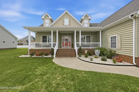 105 Pecan Court Elizabeth City NC 27909