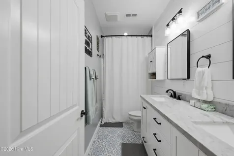 105 Pecan Court Elizabeth City NC 27909