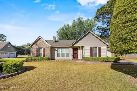 1107 Gould Road Jacksonville NC 28540