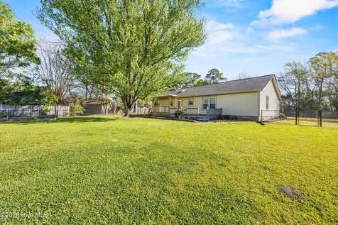 1107 Gould Road Jacksonville NC 28540