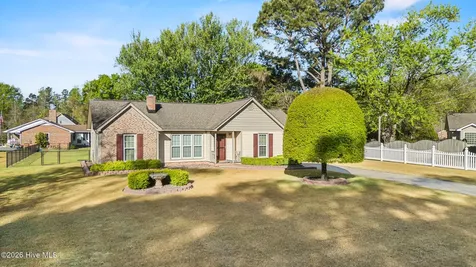 1107 Gould Road Jacksonville NC 28540