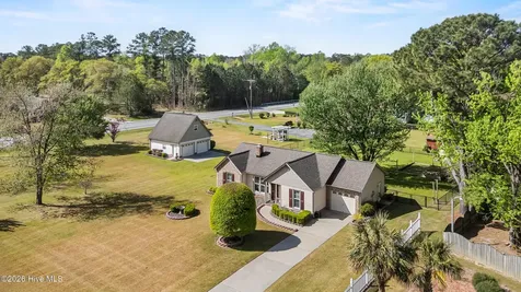1107 Gould Road Jacksonville NC 28540