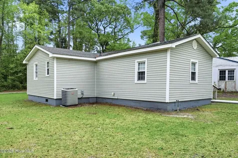 1515 Little Street Whiteville NC 28472
