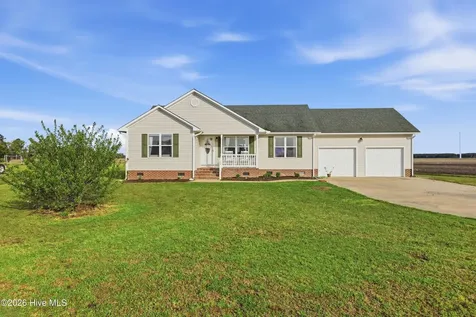 559 Four Mile Desert Road Hertford NC 27944
