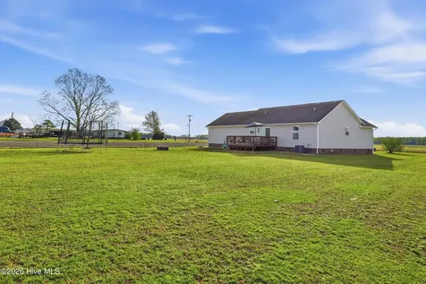 559 Four Mile Desert Road Hertford NC 27944