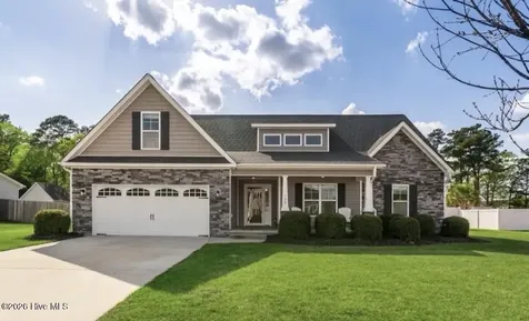 728 Red Birch Lane Greenville NC 27858