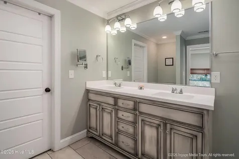 728 Red Birch Lane Greenville NC 27858