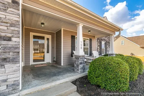 728 Red Birch Lane Greenville NC 27858