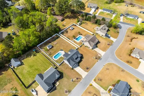728 Red Birch Lane Greenville NC 27858