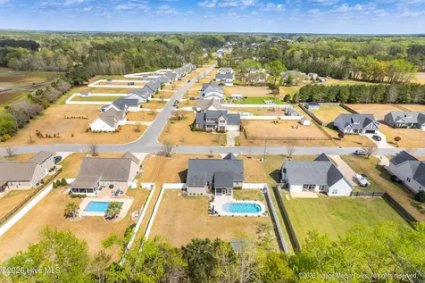 728 Red Birch Lane Greenville NC 27858