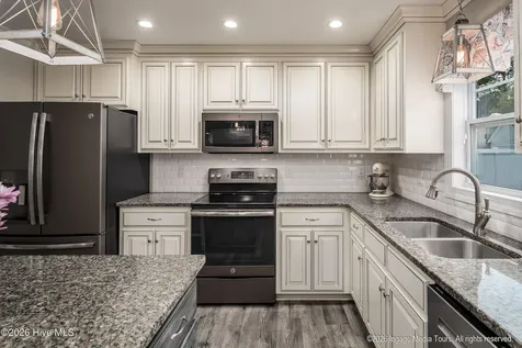 728 Red Birch Lane Greenville NC 27858