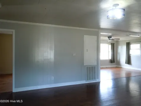 209 Complex Street Tabor City NC 28463