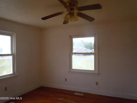 209 Complex Street Tabor City NC 28463