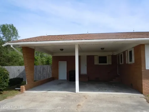 209 Complex Street Tabor City NC 28463