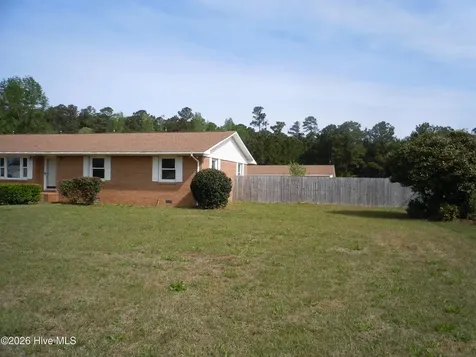 209 Complex Street Tabor City NC 28463