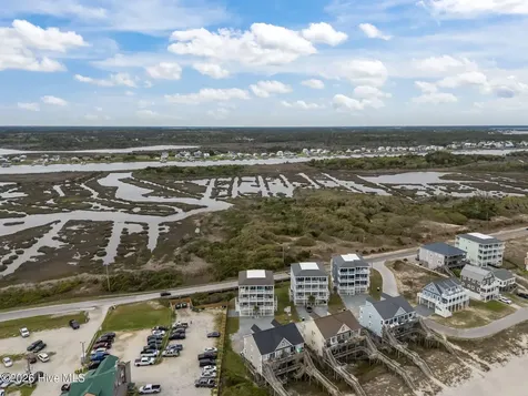 210 Goldsboro Drive North Topsail Beach NC 28460