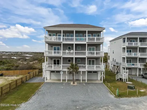210 Goldsboro Drive North Topsail Beach NC 28460