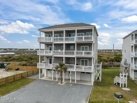 210 Goldsboro Drive North Topsail Beach NC 28460
