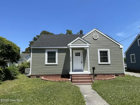 1016 Cedar Street Elizabeth City NC 27909