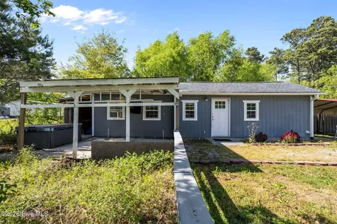309 S Jenkins Street Holly Ridge NC 28445