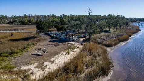 6760 Blacktip Lane Wilmington NC 28412
