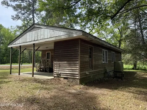 1644 Smyrna Road Whiteville NC 28472