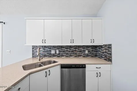405 Spring Lake Drive Pinehurst NC 28374