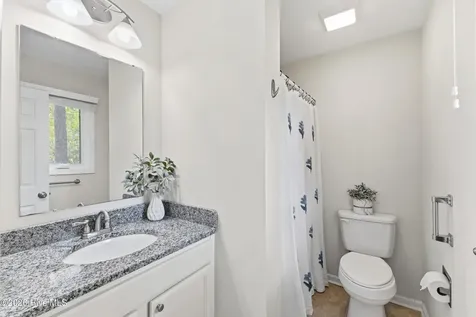 1 Yellow Jacket Court Calabash NC 28467