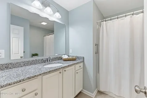 1 Yellow Jacket Court Calabash NC 28467