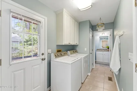 1 Yellow Jacket Court Calabash NC 28467
