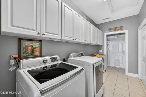1230 Nightingale Court Leland NC 28451