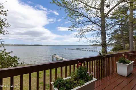 211 Fannie Creek Lane Sneads Ferry NC 28460
