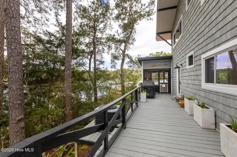 211 Fannie Creek Lane Sneads Ferry NC 28460