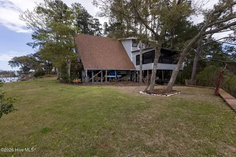 211 Fannie Creek Lane Sneads Ferry NC 28460