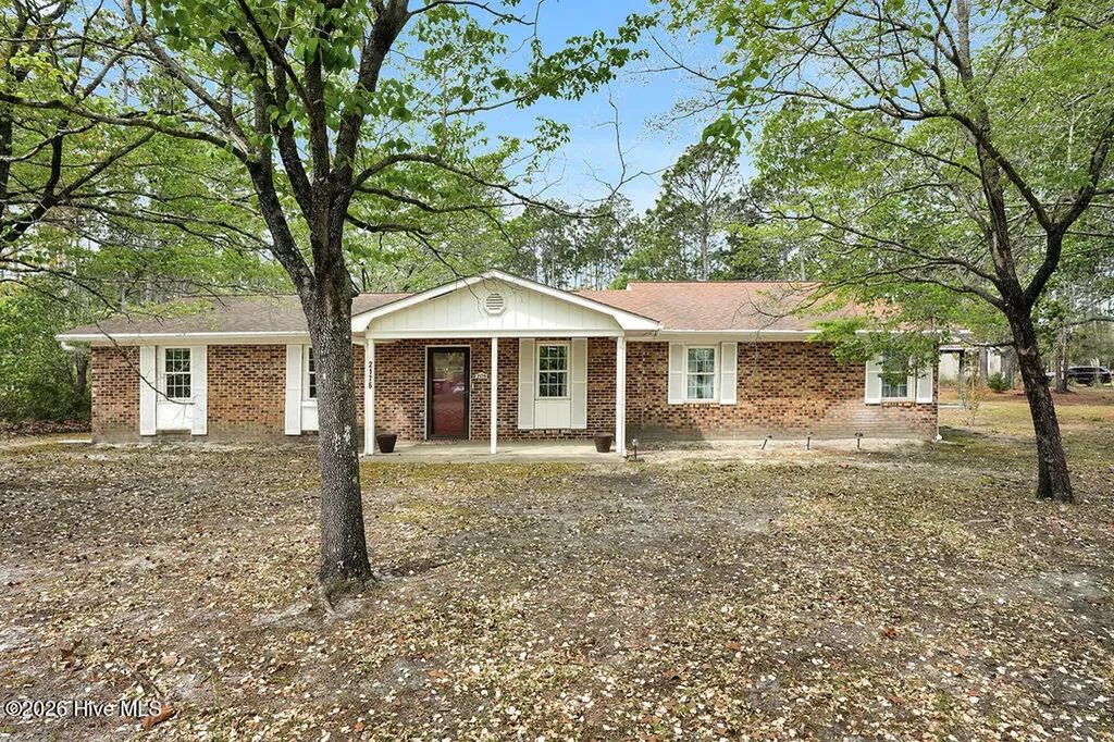2176 W Lake Keziah Drive Southport NC 28461