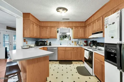 2176 W Lake Keziah Drive Southport NC 28461