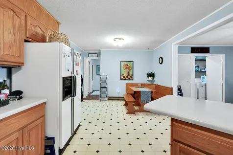 2176 W Lake Keziah Drive Southport NC 28461