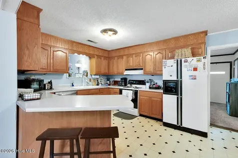 2176 W Lake Keziah Drive Southport NC 28461