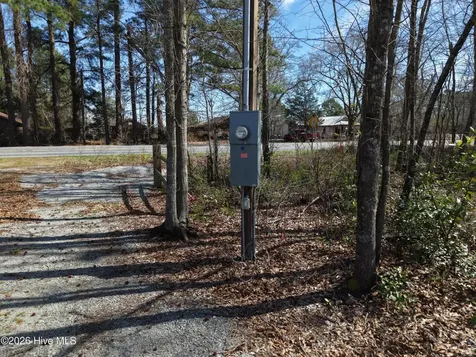 6879 Haynes Lennon Highway Evergreen NC 28438