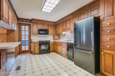 405 Seminole Trail Jacksonville NC 28540