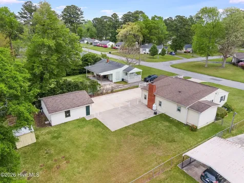 405 Seminole Trail Jacksonville NC 28540