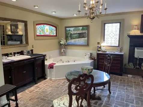 6135 Nc-222 Stantonsburg NC 27883