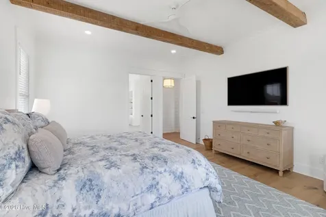561 Avocet Drive Beaufort NC 28516